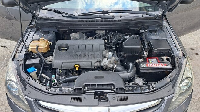 Hyundai i30-19