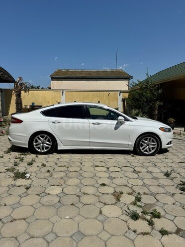 Ford Fusion (North America)-6
