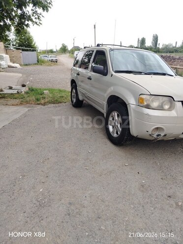 Ford Escape-3