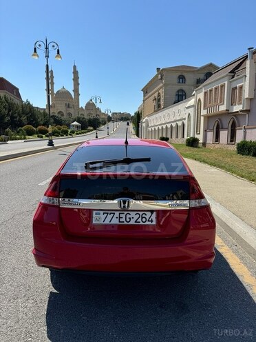 Honda Insight-5
