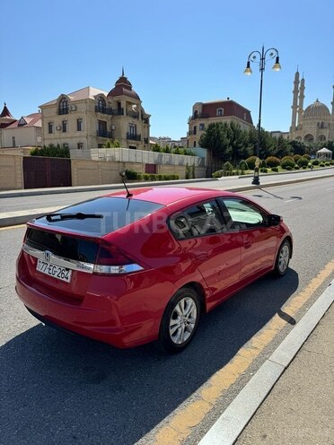 Honda Insight-4