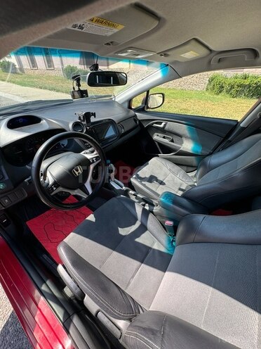 Honda Insight-12