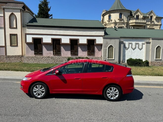 Honda Insight-7