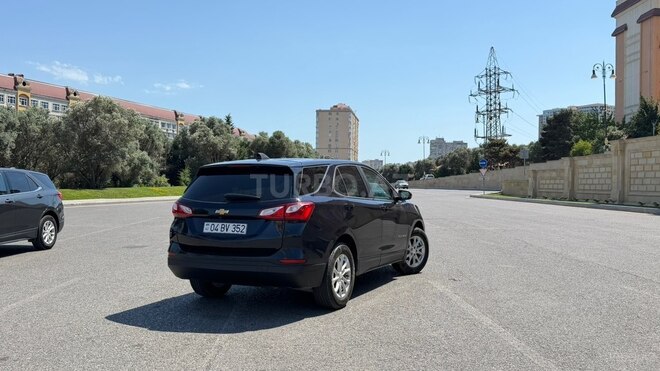 Chevrolet Equinox-2