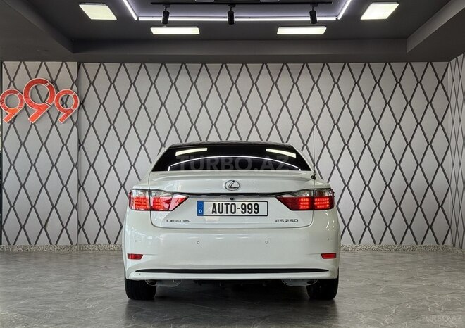Lexus ES 250-7