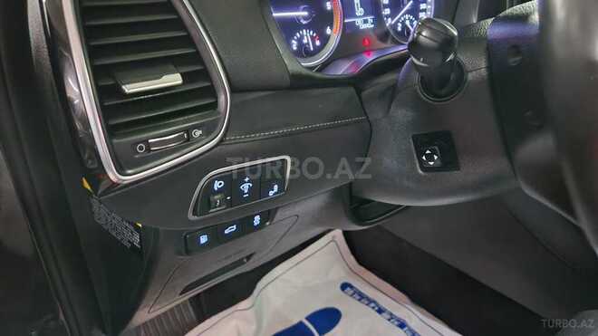 Hyundai Grandeur-8