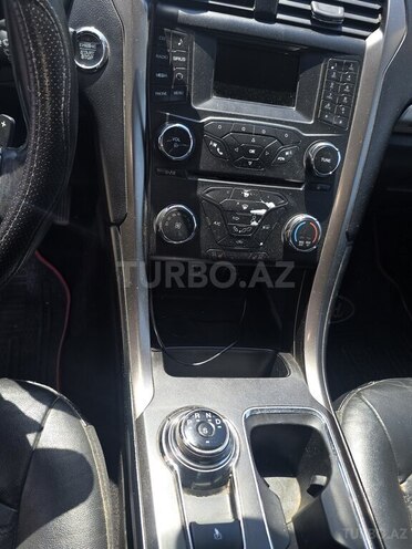 Ford Fusion (North America)-6