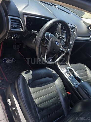 Ford Fusion (North America)-4