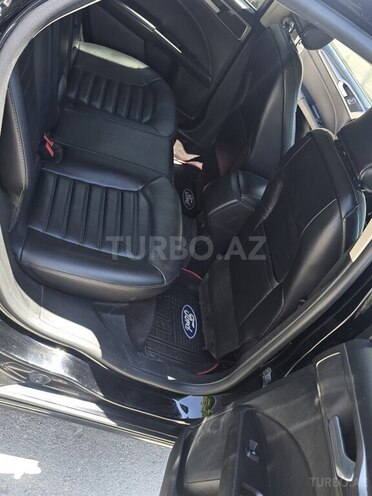 Ford Fusion (North America)-8