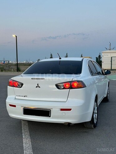 Mitsubishi Lancer-6