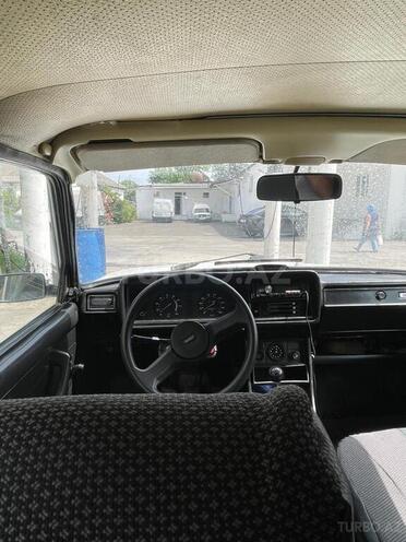 LADA (VAZ) 2107-13