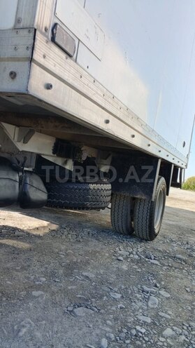 Ford Transit-6