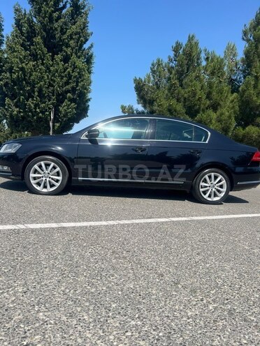 Volkswagen Passat-3