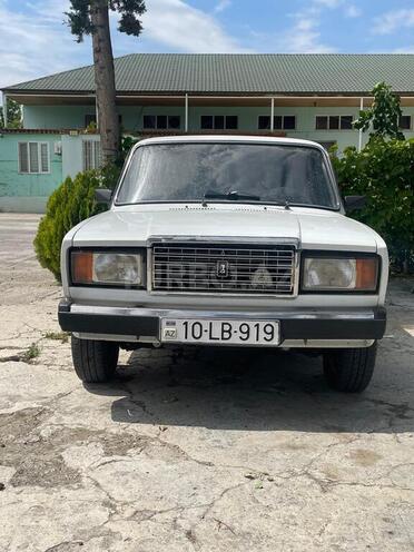 LADA (VAZ) 2107-17