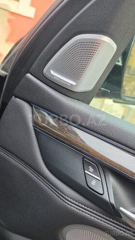 BMW X5-8