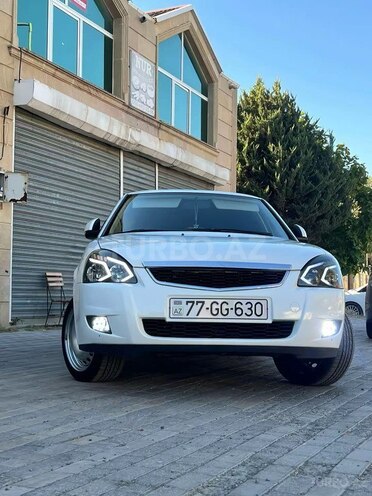 LADA (VAZ) Priora-1