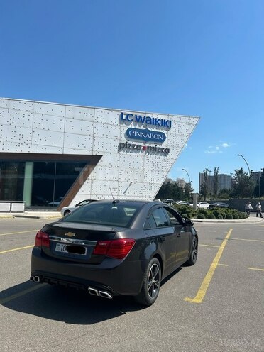 Chevrolet Cruze-6
