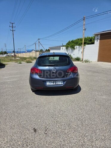 Opel Astra-4
