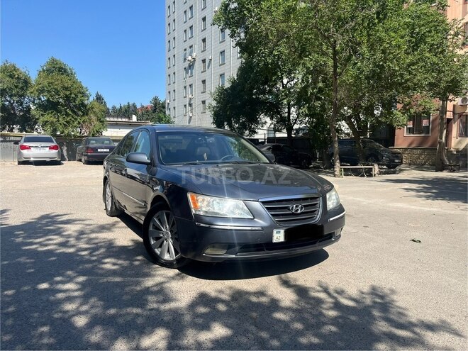 Hyundai Sonata-2