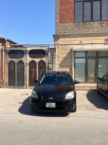 Kia Rio-1