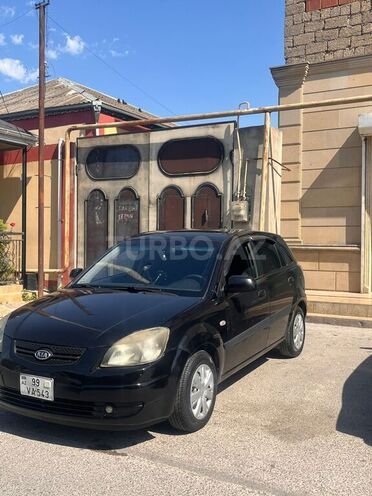Kia Rio-5