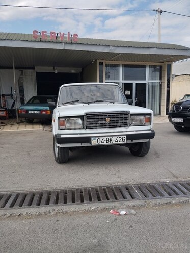 LADA (VAZ) 2107-1