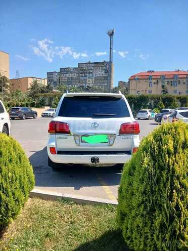 Lexus LX 570-5