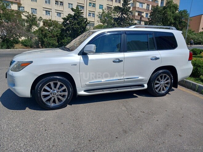 Lexus LX 570-4