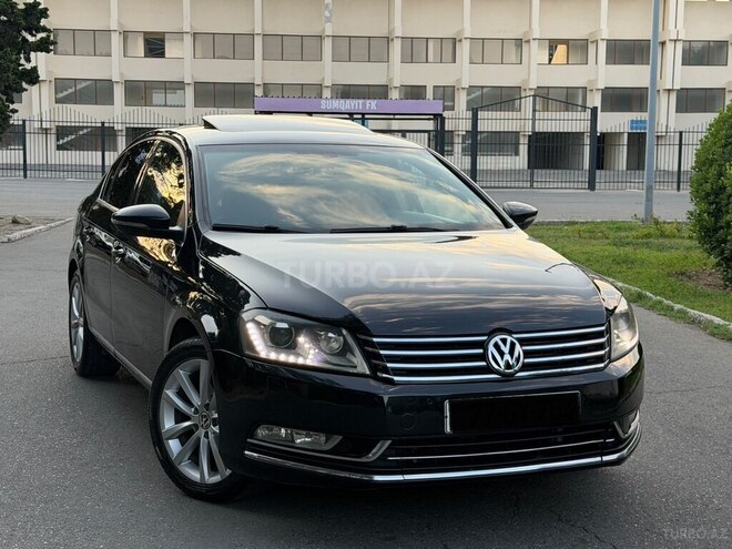 Volkswagen Passat-1