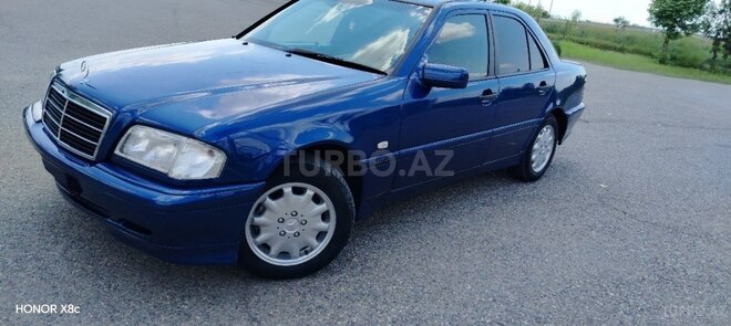 Mercedes C 180-3