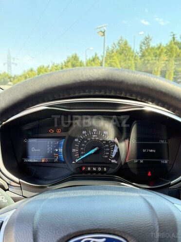 Ford Fusion (North America)-6