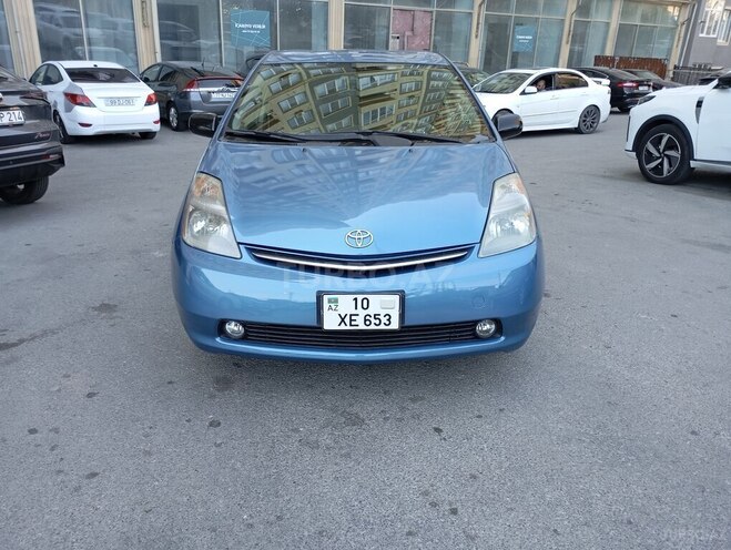 Toyota Prius-1