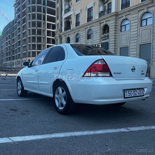 Nissan Sunny-3