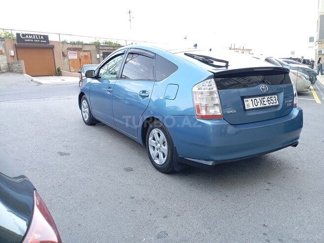 Toyota Prius-18