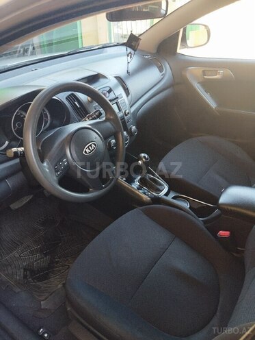 Kia Cerato-13