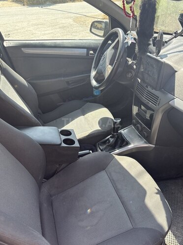 Opel Astra-9