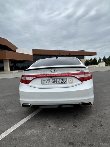Hyundai Grandeur-2