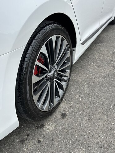 Hyundai Grandeur-4