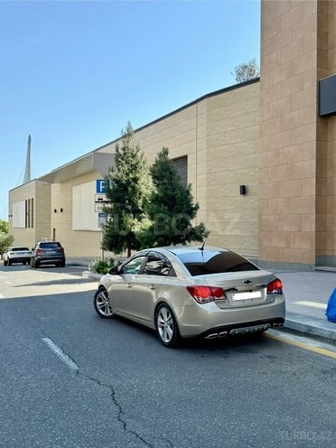 Chevrolet Cruze-4