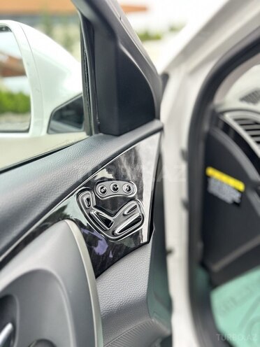 Hyundai Grandeur-6