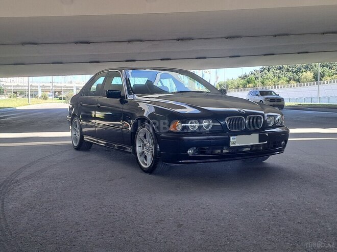 BMW 528-2