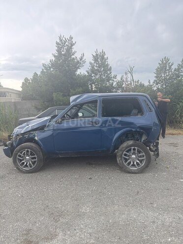 LADA (VAZ) Niva-3