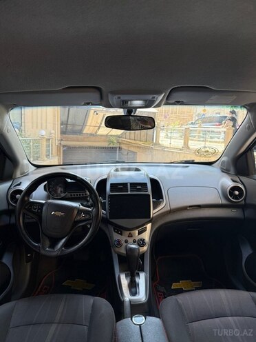 Chevrolet Aveo-6
