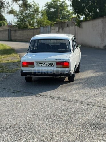 LADA (VAZ) 2107-11
