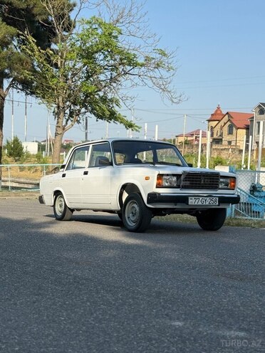 LADA (VAZ) 2107-6