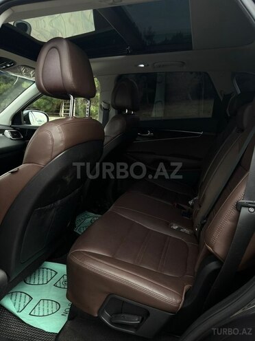 Kia Sorento-6