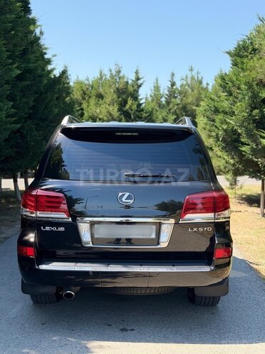 Lexus LX 570-2