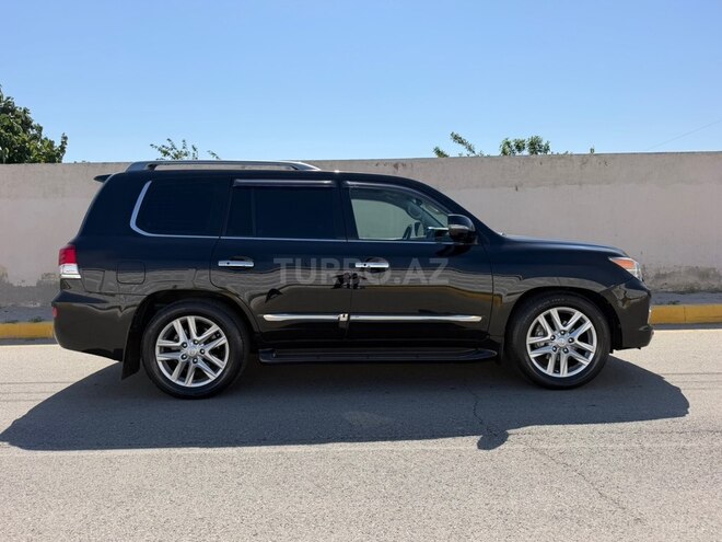 Lexus LX 570-3