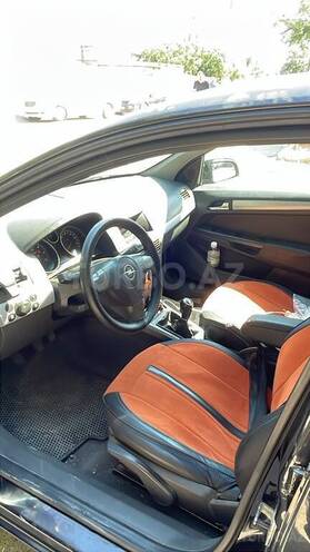 Opel Astra-11