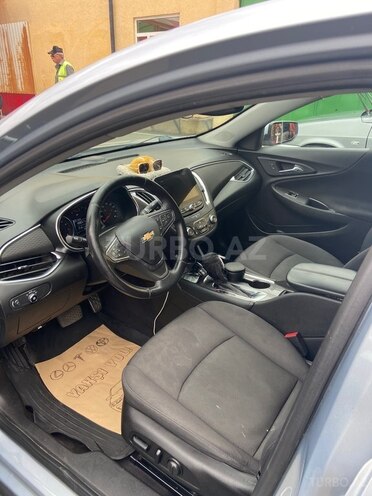 Chevrolet Malibu-7